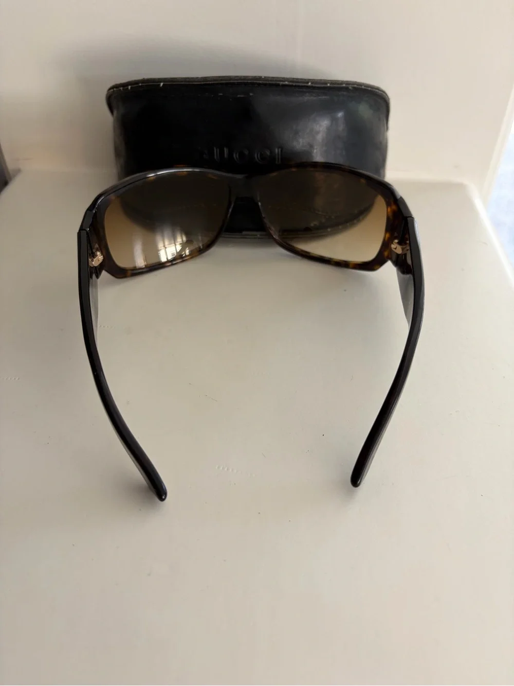 Gucci Brown Tortoiseshell Frame Sunglasses with Brown Gradient Lenses